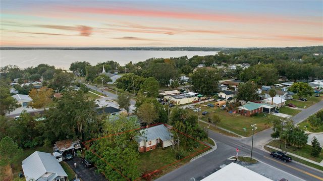 201 W WASHINGTON STREET, Minneola, FL 34715