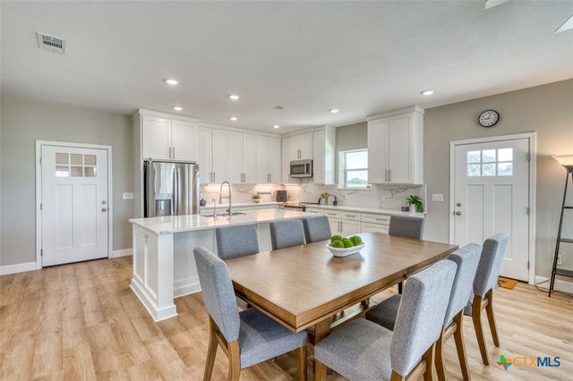 224 Blackbuck Ridge Drive, Lampasas, TX 76550