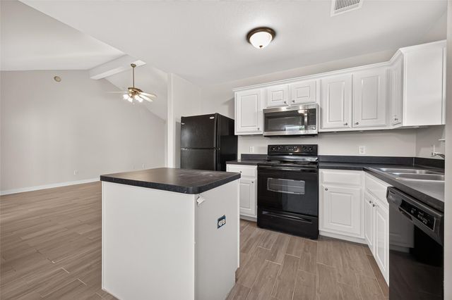 4203 Nueces River Loop, Spring, TX 77386