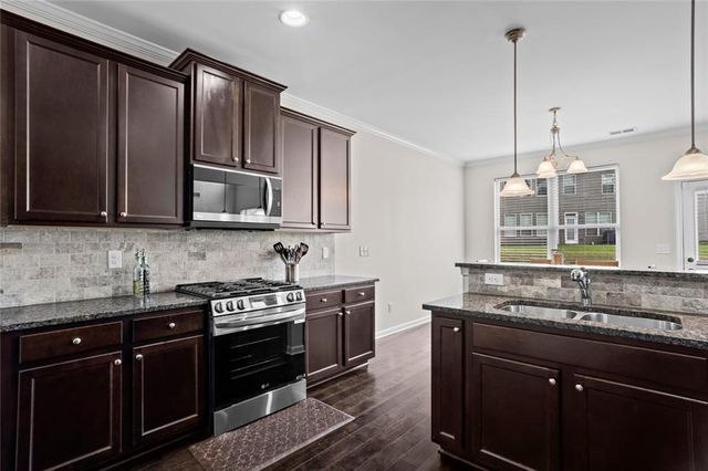 2430 Overlook Avenue, Lithonia, GA 30058