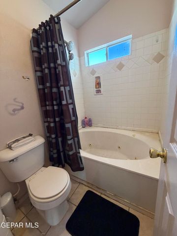 5465 ROGER MARIS Drive, El Paso, TX 79934