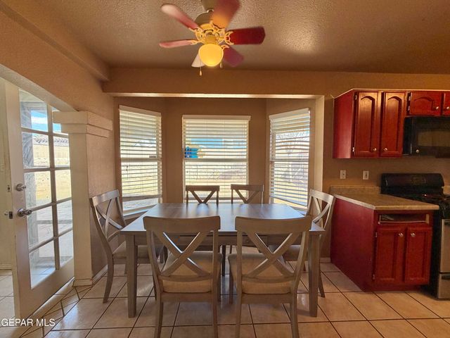5465 ROGER MARIS Drive, El Paso, TX 79934