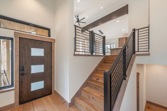 15518 Chelmsford Circle, Truckee, CA 96161