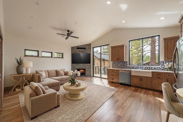 15518 Chelmsford Circle, Truckee, CA 96161