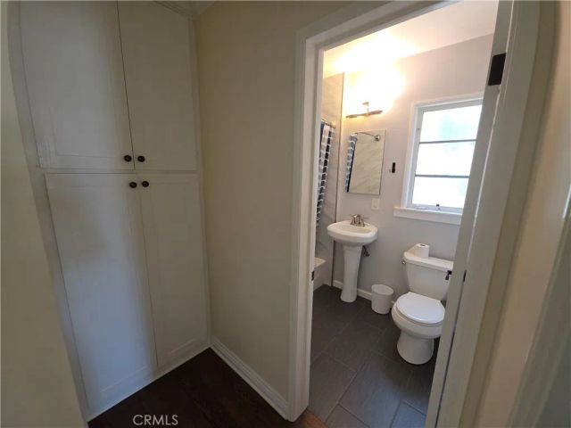 579 Levering Avenue 579, Westwood - Century City, CA 90024