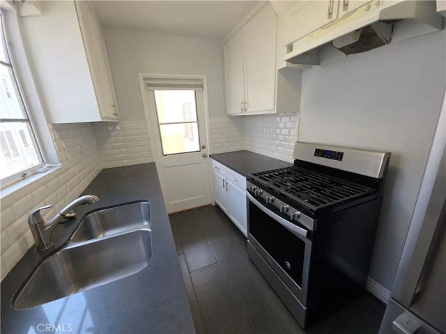 579 Levering Avenue 579, Westwood - Century City, CA 90024