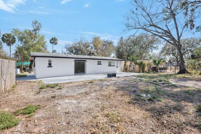 124 BAYWOOD DRIVE, Daytona Beach, FL 32117