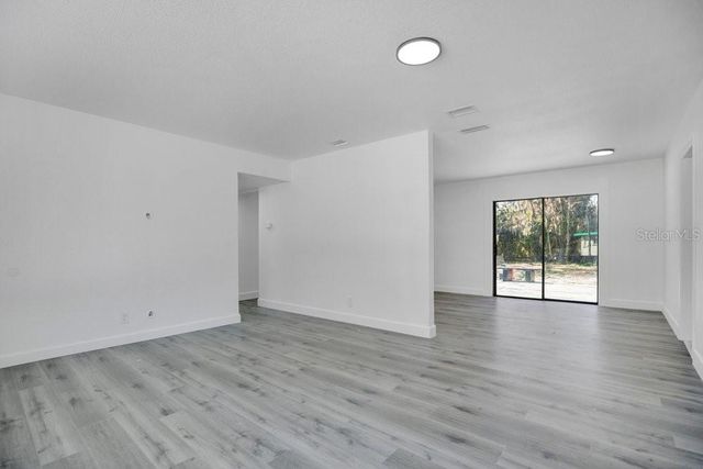 124 BAYWOOD DRIVE, Daytona Beach, FL 32117