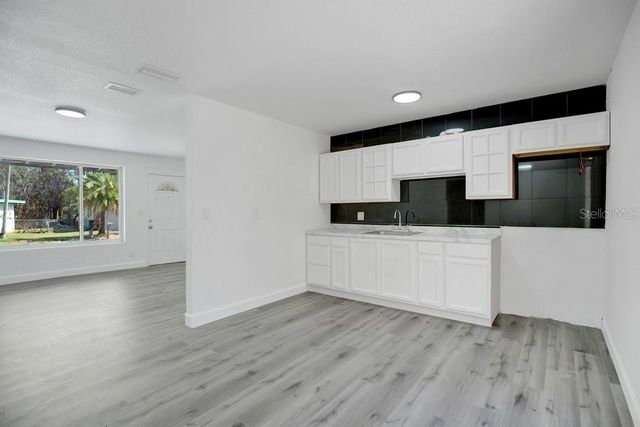 124 BAYWOOD DRIVE, Daytona Beach, FL 32117