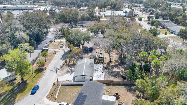 124 BAYWOOD DRIVE, Daytona Beach, FL 32117