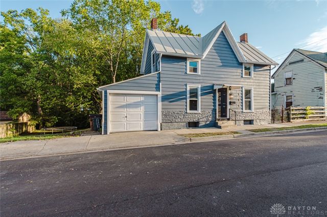 555 E Sycamore Street, Miamisburg, OH 45342