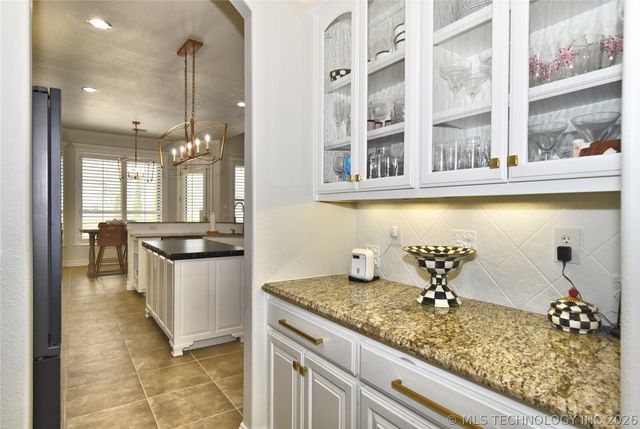 13208 S 118th East Avenue, Broken Arrow, OK 74011