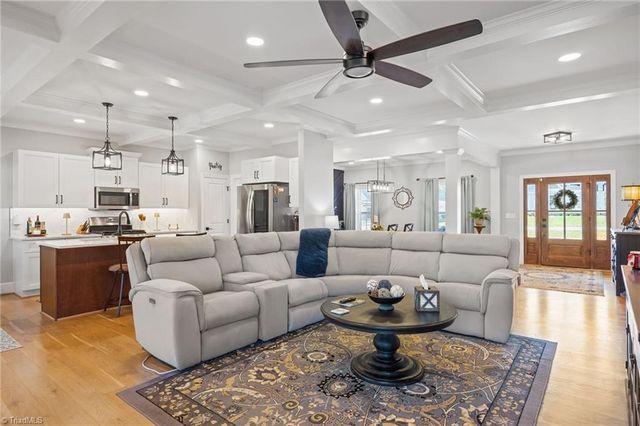 118 Old Dutch Road, Advance, NC 27006