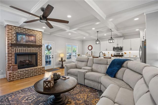 118 Old Dutch Road, Advance, NC 27006