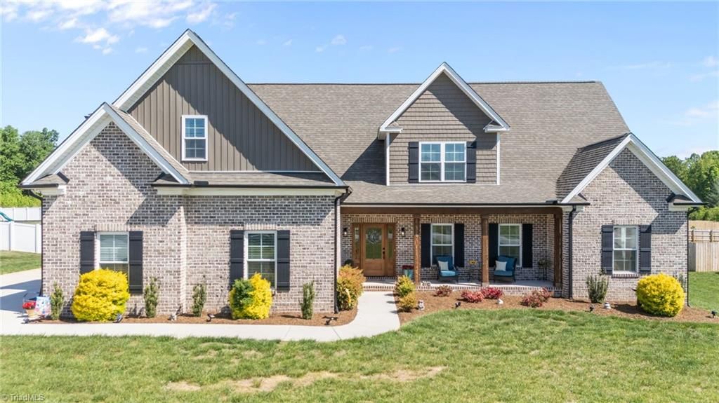 118 Old Dutch Road, Advance, NC 27006