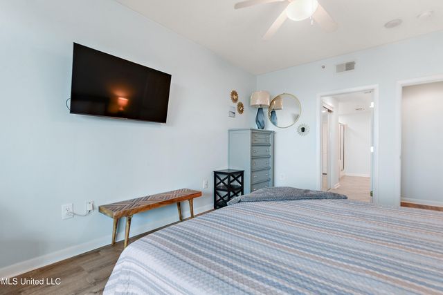 2230 Beach Drive, 304, Gulfport, MS 39507