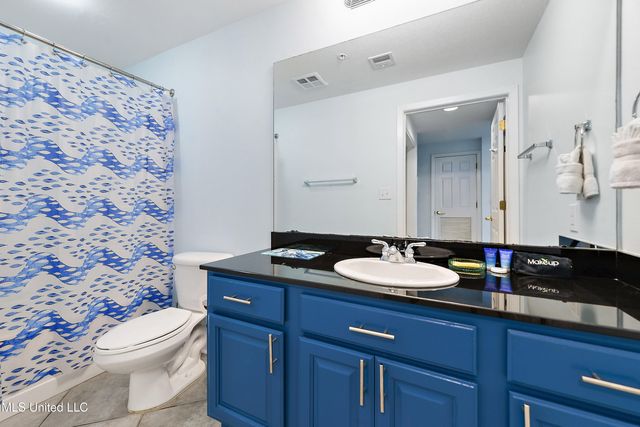 2230 Beach Drive, 304, Gulfport, MS 39507