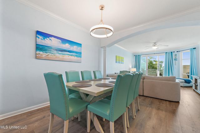 2230 Beach Drive, 304, Gulfport, MS 39507