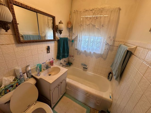 2226 White Oak Avenue, Whiting, IN 46394