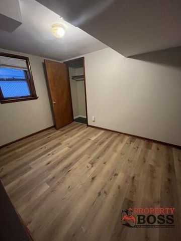 2226 White Oak Avenue, Whiting, IN 46394