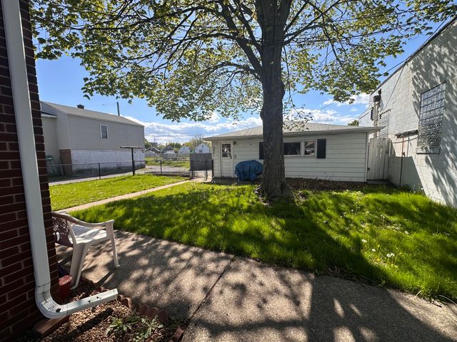 2226 White Oak Avenue, Whiting, IN 46394