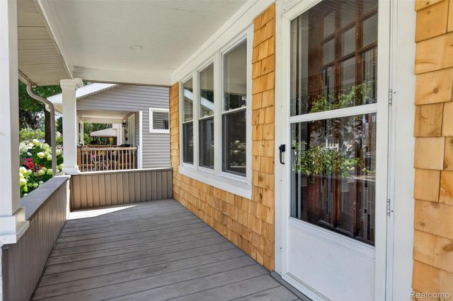 761 Columbia Road, Berkley, MI 48072
