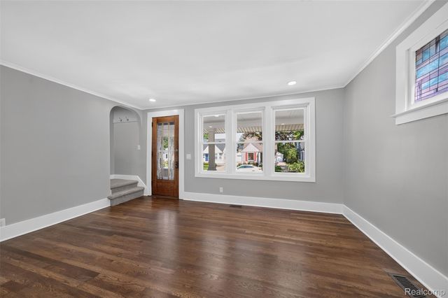 761 Columbia Road, Berkley, MI 48072