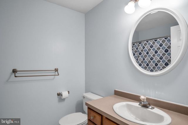 2401 ROLLING HILLS DRIVE, Mechanicsburg, PA 17055