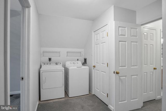 2401 ROLLING HILLS DRIVE, Mechanicsburg, PA 17055