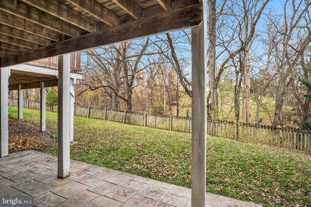 2401 ROLLING HILLS DRIVE, Mechanicsburg, PA 17055