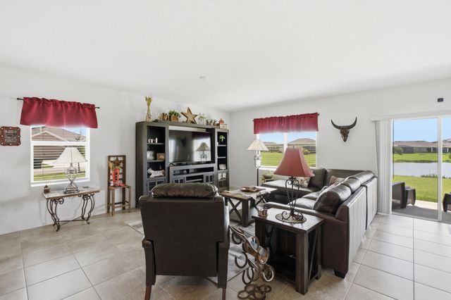 3300 HOMESTEAD Drive, Fort Pierce, FL 34945