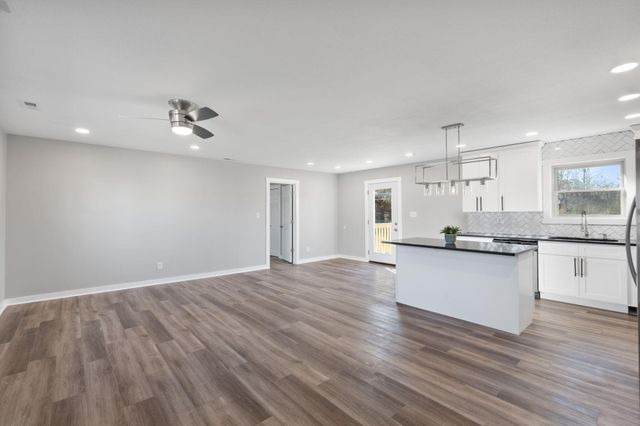 2442 SE Ella Drive, SE, Cleveland, TN 37323