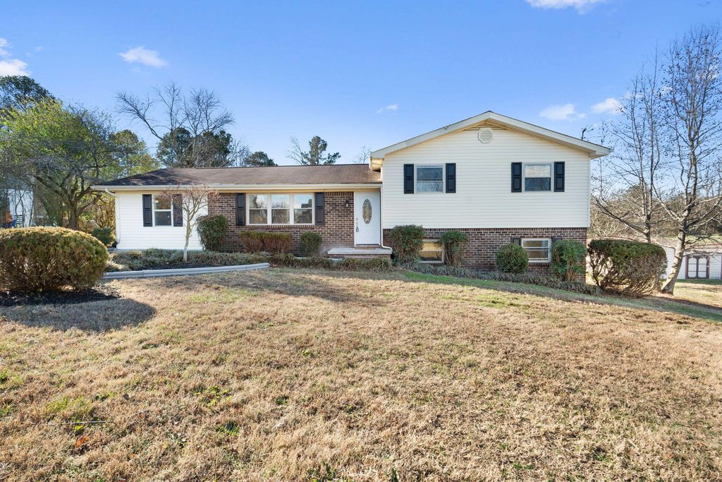 2442 SE Ella Drive, SE, Cleveland, TN 37323
