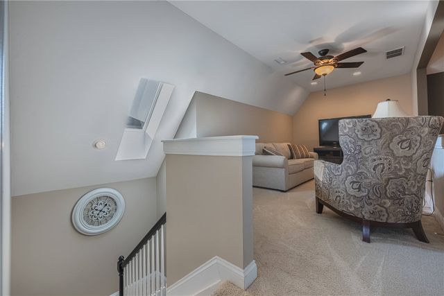 135 Winding Creek Drive, Springboro, OH 45066