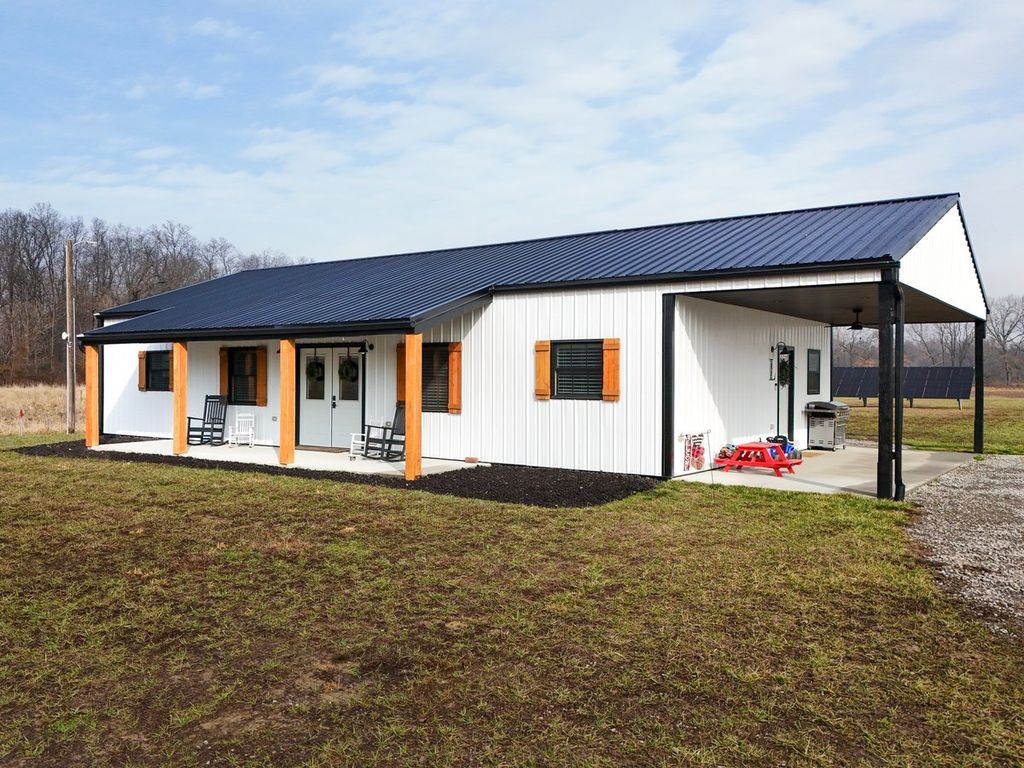 564 Stave Mill Road, Murphysboro, IL 62966