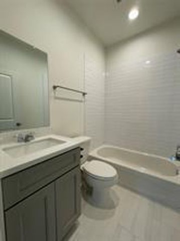 313 2nd Street, Rosenberg, TX 77471