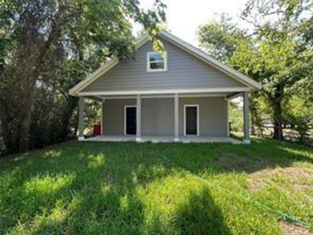 313 2nd Street, Rosenberg, TX 77471