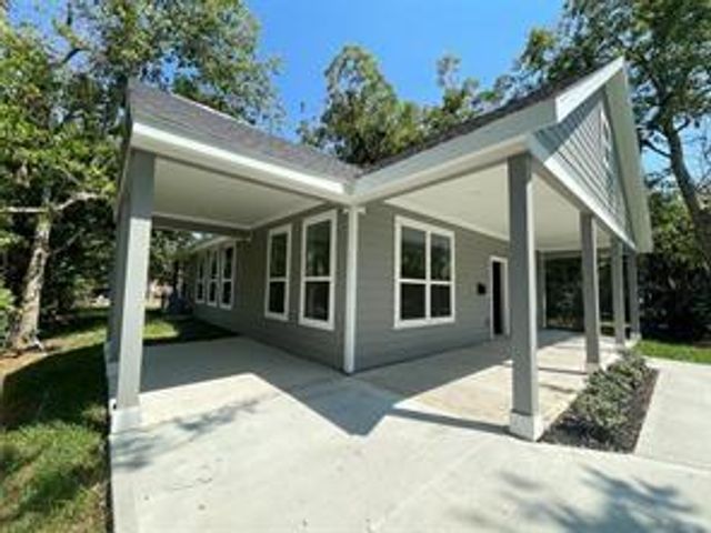 313 2nd Street, Rosenberg, TX 77471
