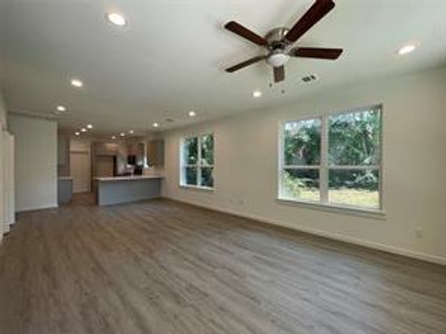 313 2nd Street, Rosenberg, TX 77471