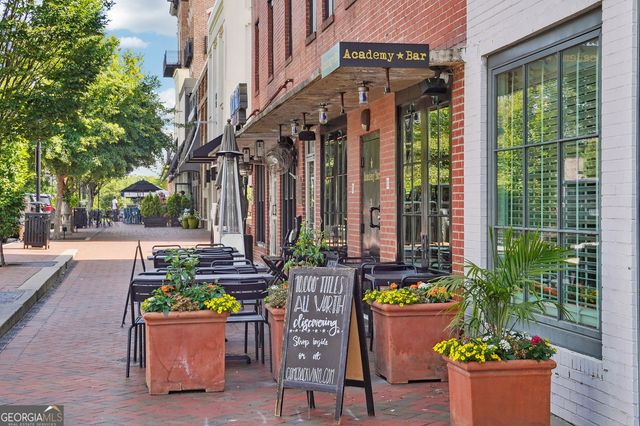 179 Meadow Drive, Alpharetta, GA 30009