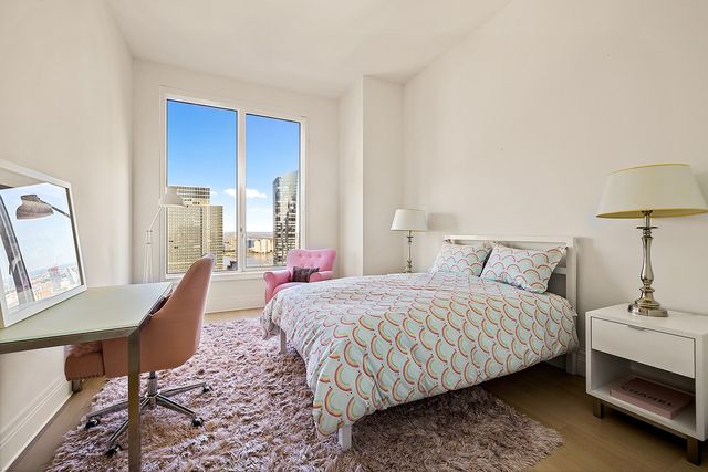 30 Park Pl Apt 55A, New York City, NY 10007