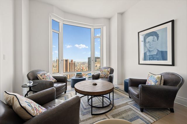 30 Park Pl Apt 55A, New York City, NY 10007