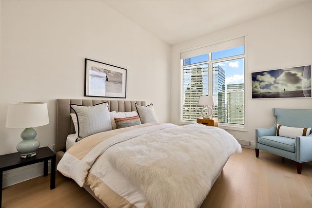 30 Park Pl Apt 55A, New York City, NY 10007
