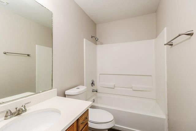 1043 Verde Trails Drive, Houston, TX 77073