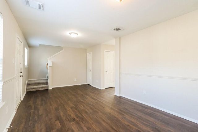 1043 Verde Trails Drive, Houston, TX 77073