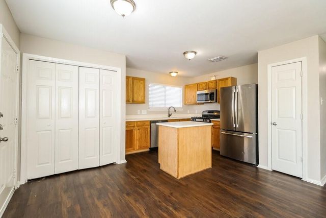 1043 Verde Trails Drive, Houston, TX 77073