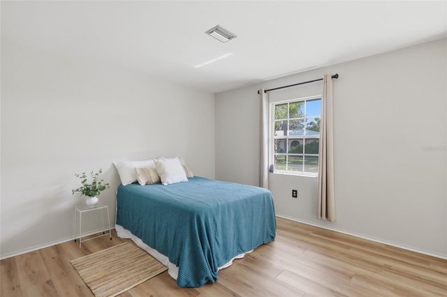 404 OXFORD DRIVE 404, Nokomis, FL 34275