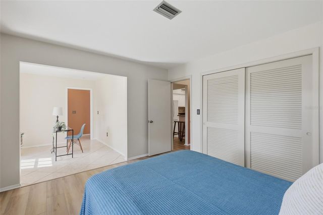 404 OXFORD DRIVE 404, Nokomis, FL 34275