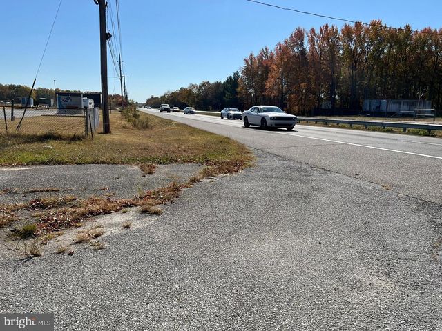 4704 DUPONT PKWY, Townsend, DE 19734