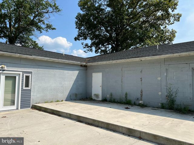 4704 DUPONT PKWY, Townsend, DE 19734